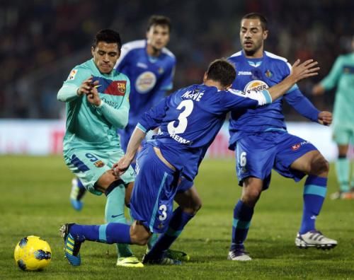 2011-11-26t214728z_01_svp203_rtridsp_3_soccer-spain_reuters