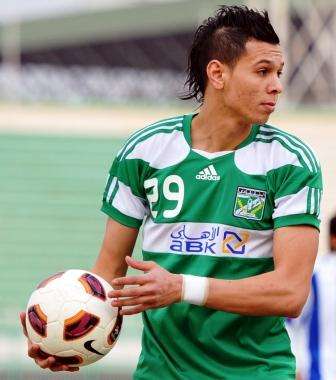 الليبي زعبية مهاجم العربي الكويتي