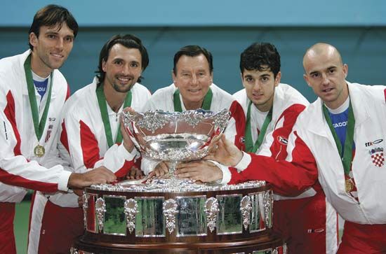 التتويج بكأس ديفيز 2004 من الإنجازات الرائعة لإيفان 