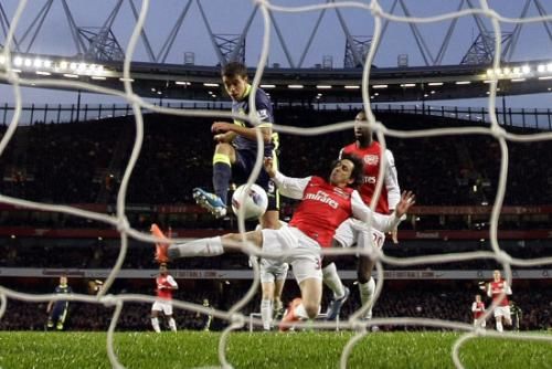 2012-04-16t200906z_01_swt06_rtridsp_3_soccer-england_reuters