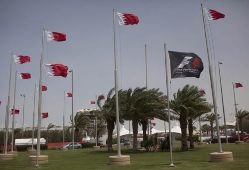 2012-04-18t110609z_01_ajs02_rtridsp_3_motor-racing-bahrain_reuters