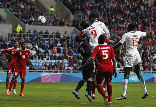 2012-04-23t191451z_01_dst01_rtridsp_3_olympics-soccer-playoff_reuters