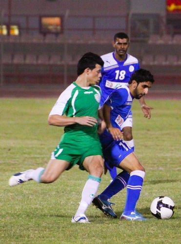 البحرين يفرمل الحد و يقترب من البقاء في الدوري