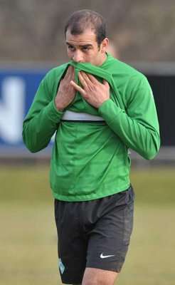  التونسي أيمن عبد النور