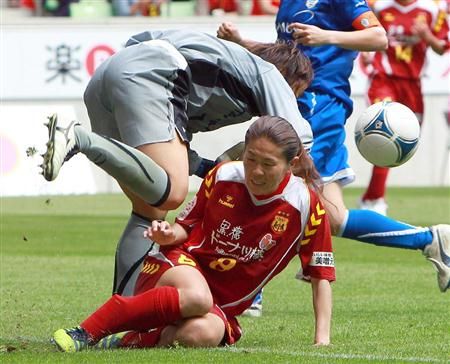 هوماري ساوا في مباراة اليوم أمام فريق اليفين ساياما