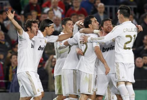 2012-04-21t201715z_01_mad657_rtridsp_3_soccer-clasico_reuters