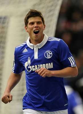 الهولندي كلاس يان هنتيلار مهاجم شالكه