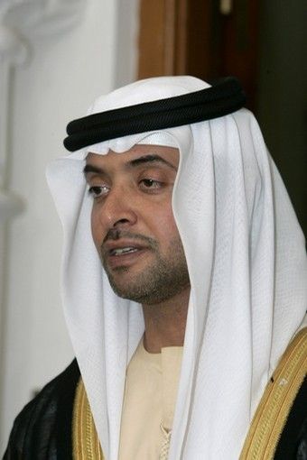 الشيخ هزاع بن زايد آل نهيان