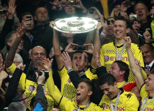 2012-05-05t160915z_01_ina12_rtridsp_3_soccer-germany_reuters