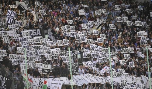 2012-05-06t202901z_01_trs107_rtridsp_3_soccer-italy_reuters