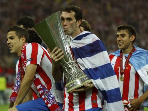 2012-05-09t212221z_01_uel250_rtridsp_3_soccer-europa_reuters