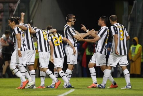 2012-05-06t225617z_01_trs132_rtridsp_3_soccer-italy_reuters