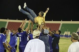 أفراح نادي صحم بالعودة الى دوري الكبار