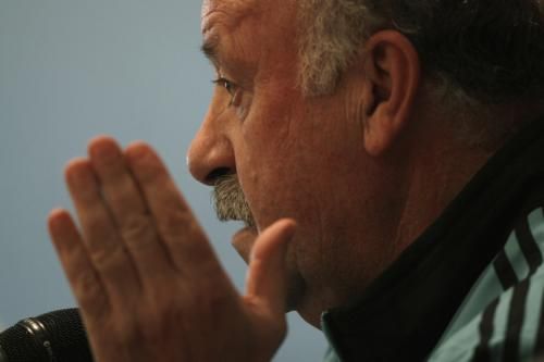 2012-02-28t141858z_01_jn198_rtridsp_3_soccer_reuters