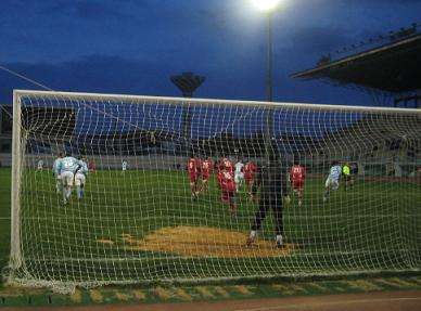 صورة من اللقاء وبعدســــة كوورة