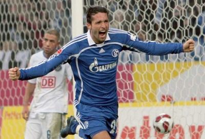 كيفن كوراني يعبر عن فرحته بالهدف