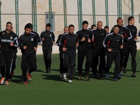 الوحدات.. يواصل التأهل لمواجهة كاظمة