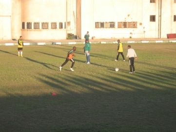 جانب من تمارين الفريق أستعداداً لملاقاة الهلال 