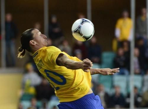 2012-05-30t202808z_01_sin305_rtridsp_3_soccer-friendly_reuters