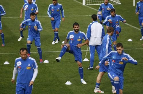 2012-06-06t172427z_01_aa84_rtridsp_3_soccer-euro_reuters