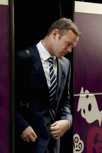 2012-06-07t042857z_01_nvr03_rtridsp_3_soccer-euro_reuters