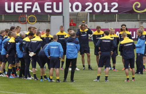 2012-06-07t111501z_01_cvi118_rtridsp_3_soccer-euro_reuters