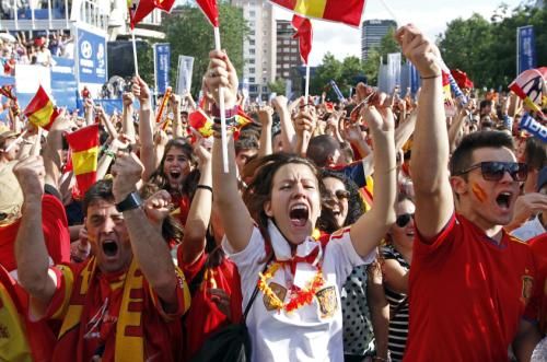 2012-06-10t181429z_01_pdh600_rtridsp_3_soccer-euro_reuters