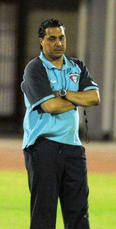 مدرب منتخب الكويت عبد العزيز حمادة