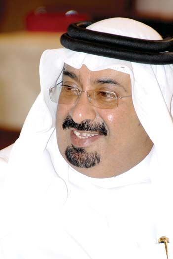 الشيخ احمد بن علي آل خليفة رئيس نادي المحرق