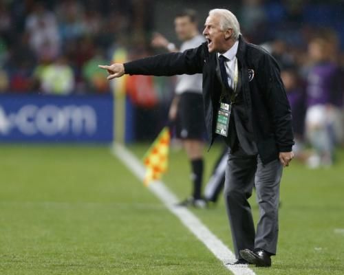 2012-06-10t193756z_01_aa65_rtridsp_3_soccer-euro_reuters