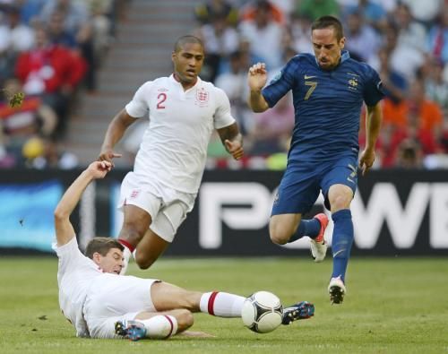 2012-06-11t163101z_01_imp16_rtridsp_3_soccer-euro_reuters