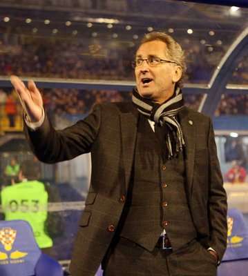 2012-02-29-00000103127595