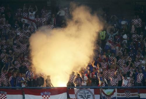 2012-06-10t200801z_01_mad867_rtridsp_3_soccer-euro_reuters