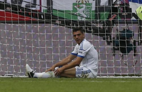 2012-06-12t162423z_01_ink08_rtridsp_3_soccer-euro_reuters