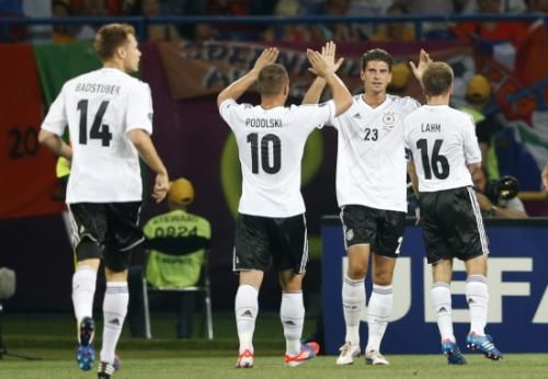 2012-06-13t191546z_01_mad390_rtridsp_3_soccer-euro_reuters