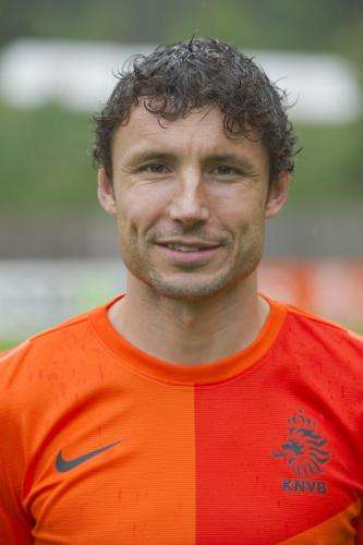 2012-05-31t202021z_01_rvl018_rtridsp_3_soccer-euro_reuters