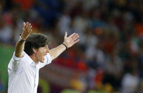 2012-06-13t205645z_01_mad426_rtridsp_3_soccer-euro_reuters