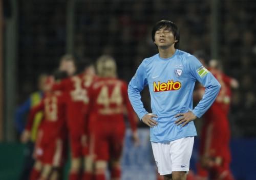 تاكاشي إنوي الذي سيترك فريق بوخوم