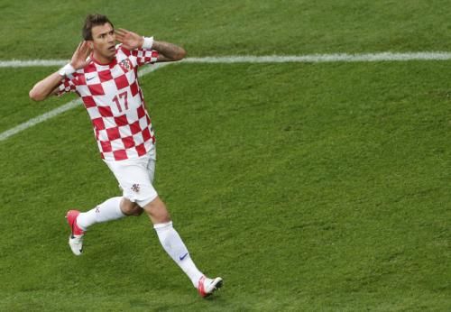 2012-06-14t173903z_01_mad431_rtridsp_3_soccer-euro_reuters