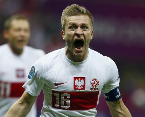 رغبة البولنديين في التأهل لها أهداف لا يسعها الملعب 