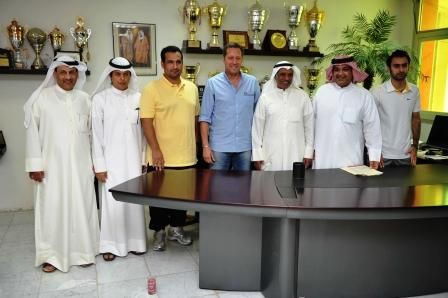 البرتغالي جاريدو لتدريب النصر خلفا لرشاو خلال المؤتمر الصحفي مع ادارة النادي