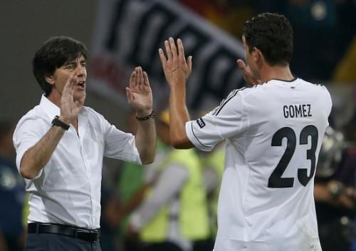 2012-06-09t204026z_01_stn165_rtridsp_3_soccer-euro_reuters