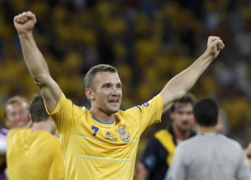 2012-06-11t204850z_01_cvi196_rtridsp_3_soccer-euro_reuters