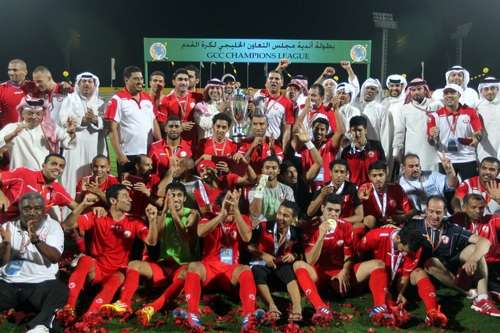 فريق نادي المحرق البحريني المتوج باللقب