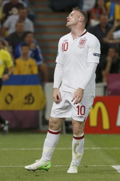 2012-06-19t193744z_01_zig654_rtridsp_3_soccer-euro_reuters