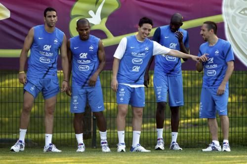 2012-06-12t185423z_01_cvi2157_rtridsp_3_soccer-euro_reuters