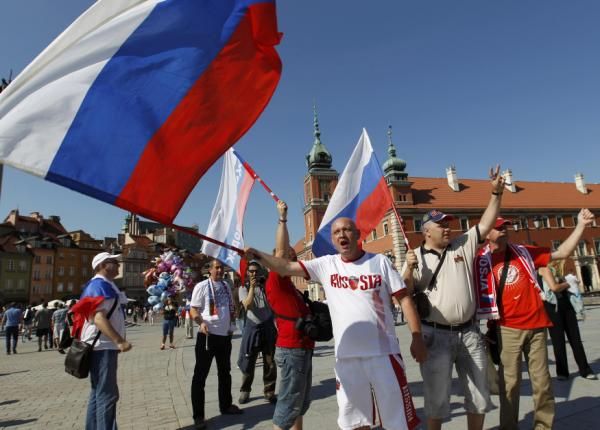 2012-06-16t171123z_01_cvi190_rtridsp_3_soccer-euro_reuters