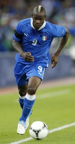 2012-06-01t213215z_01_chm19_rtridsp_3_soccer-friendly_reuters