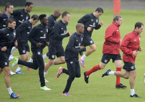 2012-06-13t115320z_01_aa32_rtridsp_3_soccer-euro_reuters