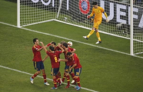 2012-06-23t204909z_01_zig848_rtridsp_3_soccer-euro_reuters